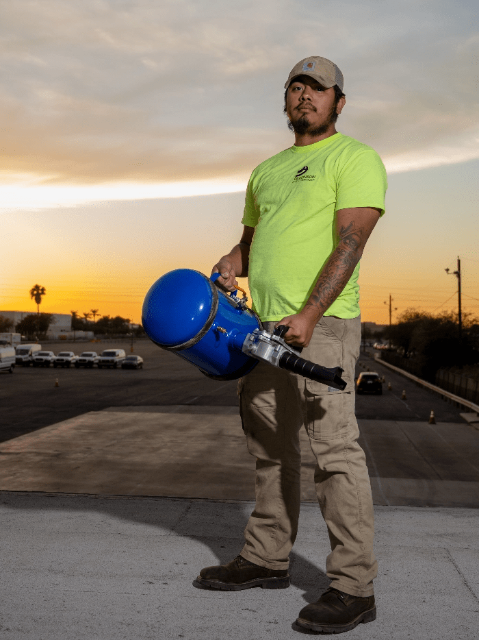 RaulZepeda_DSC_1239@2x.png RaulZepeda_DSC_1239@2x.png